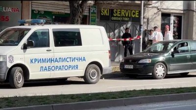 ОБИР В БЛАГОЕВГРАД! Маскирани влязоха въоръжени в заложна къща