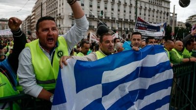 Общонационална стачка блокира Гърция в сряда
