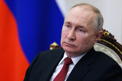 Lidovky: Времето работи за Путин. За разлика от миналата, тази година накъдето и да погледнем е криза