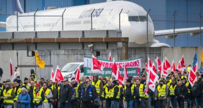 Стотици полети в Германия и Австрия ще бъдат отменени и днес