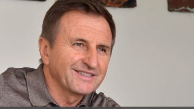 Миро Лавацата унищожи паметника на културата &bdquo;Гранд хотел България&rdquo;