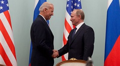 Промяната в политиката на САЩ за Украйна може да бъде стъпка към подобряване на отношенията с Русия