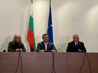 &ldquo;Възраждане&rdquo; организира брифинг на украинския дисидент Юри Деркач (ВИДЕО)