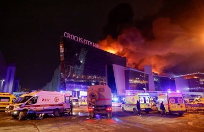Неизвестен герой трогна Москва след стрелбата