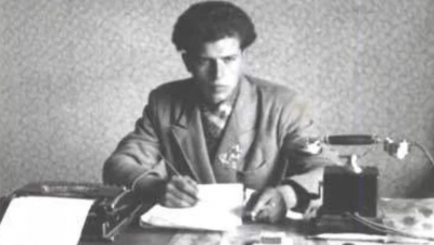В дъжда &ndash; стихотворение от Пеньо Пенев