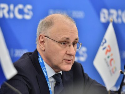 Руски дипломат: В Украйна продължават да работят 30 американски биолаборатории
