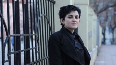 Калина Андролова: Долу ръцете от службите, брокери!