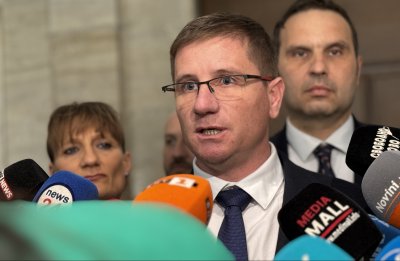 &ldquo;Възраждане&rdquo;: Готви се измама за влизане на България в Еврозоната (ВИДЕО)