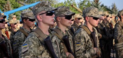 Повече от половината от украинците заявяват, че разбират сънародниците си, които бягат от мобилизация