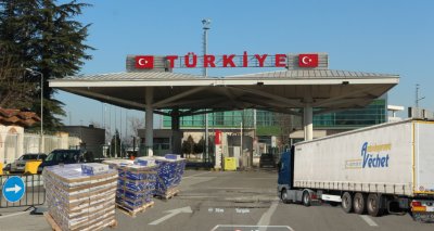 САМО В MEDIAMALL! Саботаж в Агенция &ldquo;Митници&rdquo;!