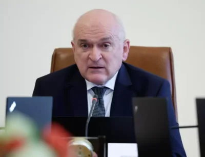 С ПИСМО ДО ПРЕЗИДЕНТА: Димитър Главчев предложи себе си за външен министър