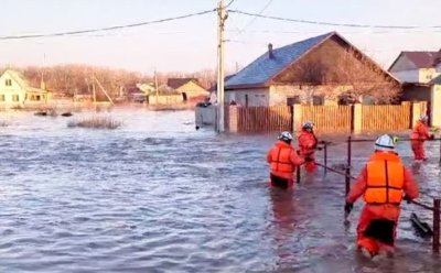 Ситуацията в руския град Орск е критична (ВИДЕО)