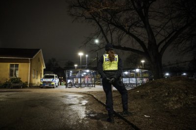 Мъж наръга три възрастни жени в шведския град Вестерос