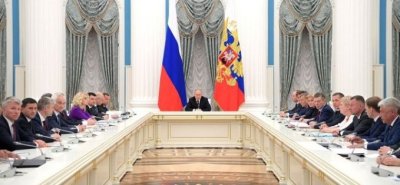 &bdquo;Длъжностните лица искат раздвижване&ldquo;: 7 май &ndash; поредното встъпване в длъжност на Путин и след това обновяване на правителството