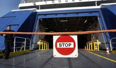 Транспортна стачка блокира Гърция днес