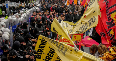 Стотици задържани на митинги в Истанбул