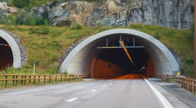 Ограничават движението в тунел "Траянови врата" на АМ "Тракия"