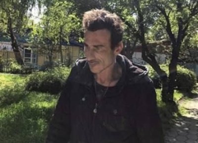ПСИХАР В ПЛОВДИВ: 32-годишен мъж яде котки и се съблича пред малки деца