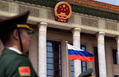 Китай отхвърли санкциите на САЩ за връзки с Русия и обеща да защити своите компании