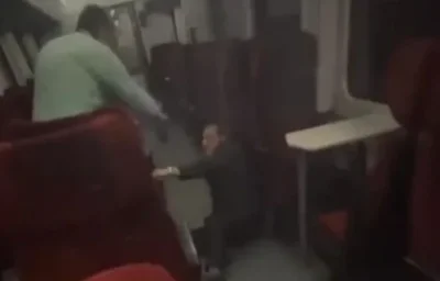 Агресивен пътник нападна кондуктор във влака до Курило (ВИДЕО)