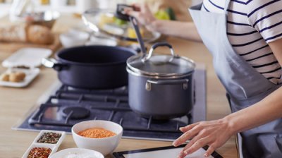 Ето кои 4 храни стават отровни, ако не се приготвят правилно