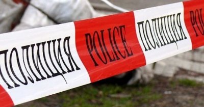 ЗВЕРСТВО! Мъж уби съпругата си с дървен кол