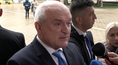 Премиерът Главчев: Няма как да дадем на Карлово и околията поисканите от кмета 38 млн. лева