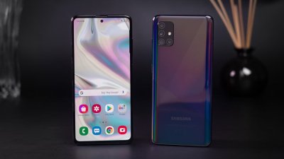 Ето кои три модела на Samsung няма да получават ъпдейти (СНИМКИ)