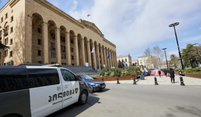 Грузинският парламент обсъди забраната на ЛГБТ пропагандата и еднополовите бракове