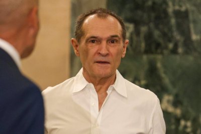 Отложиха делото на Васил Божков