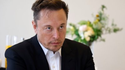 ИЗВЪНРЕДНО: Илон Мъск поиска украински НПО-та да бъдат признати за терористи