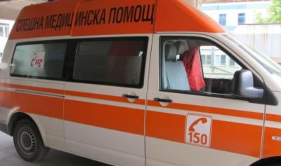 Дете падна от третия етаж във Враца (СНИМКИ)