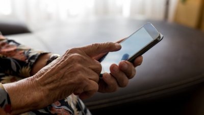 Възрастен мъж даде 20 000 лв. на ало измамници