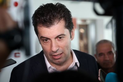 Кирил Петков отново си повярва, че е фактор в политиката