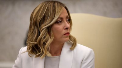 Джорджа Малони заплаши Русия: Ако не се съгласят с условията, ние ще ги принудим да се предадат