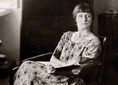 Анна Ахматова: Истинската нежност не може да бъде сбъркана. Тя е тиха и не може да бъде чута