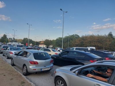 Отново има задръстване на границата с Гърция