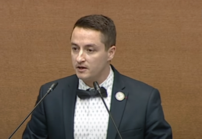 ШОК! Сервитьор от Горна Оряховица се изказа за Хитлер в парламента