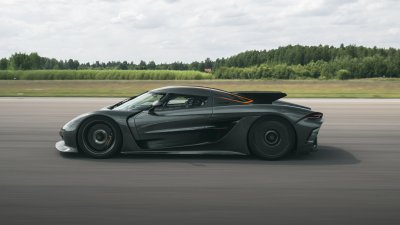 Koenigsegg с невиждан рекорд (ВИДЕО)