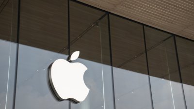 Над един милиард iPhone-а по света са застрашени от измама