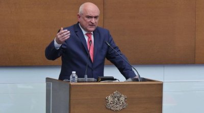 Димитър Главчев: Искам да успокоя всички българи - няма да бъдат изпращани български войски в Украйна!