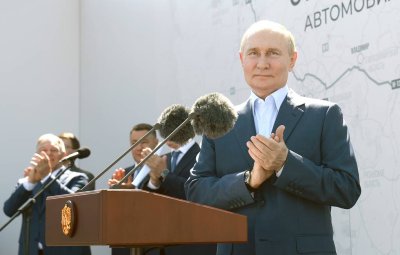 Путин даде старт на обходния автомобилен трафик на Толиати