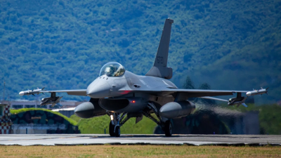 F-16 изтребители са разположени от САЩ в България и Полша