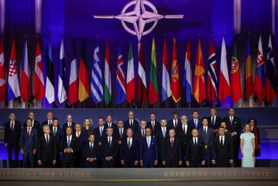НАТО: Пътят на Украйна към членство в алианса е необратим