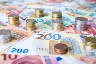 След френските избори: Еврото се понижи