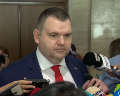 Пеевски: Не мога да повярвам, че писмото е писано от Доган