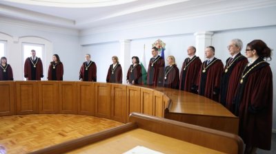 Политиците излязоха с позиции относно решението на КС