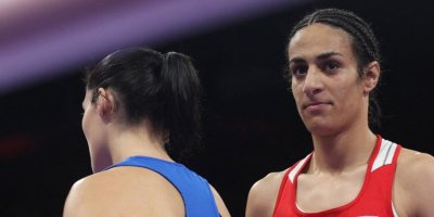 Трансбоксьорката Иман Калиф шокирала наше момиче: Ще те смачкам, защото съм мъж, но за другите съм жена