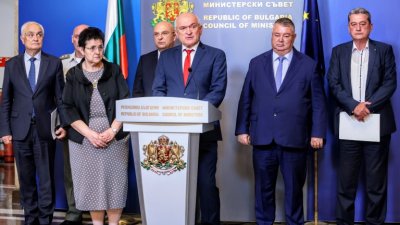 МС прие три решения за компенсиране на случващото се в резултат на пожарите в България
