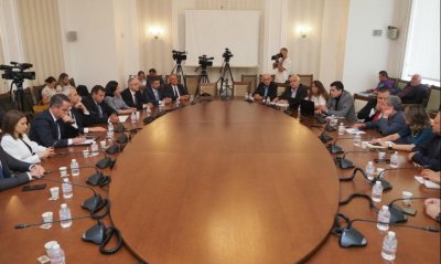 ИТН и "Възраждане" гледат към третия мандат като национална отговорност, а не като партийна задача